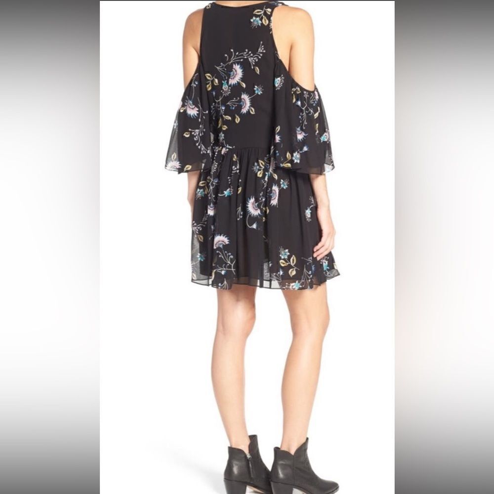 Rebecca Minkoff Robbie Cold Shoulder Floral Mini Dress.Size M - Picture 4 of 16